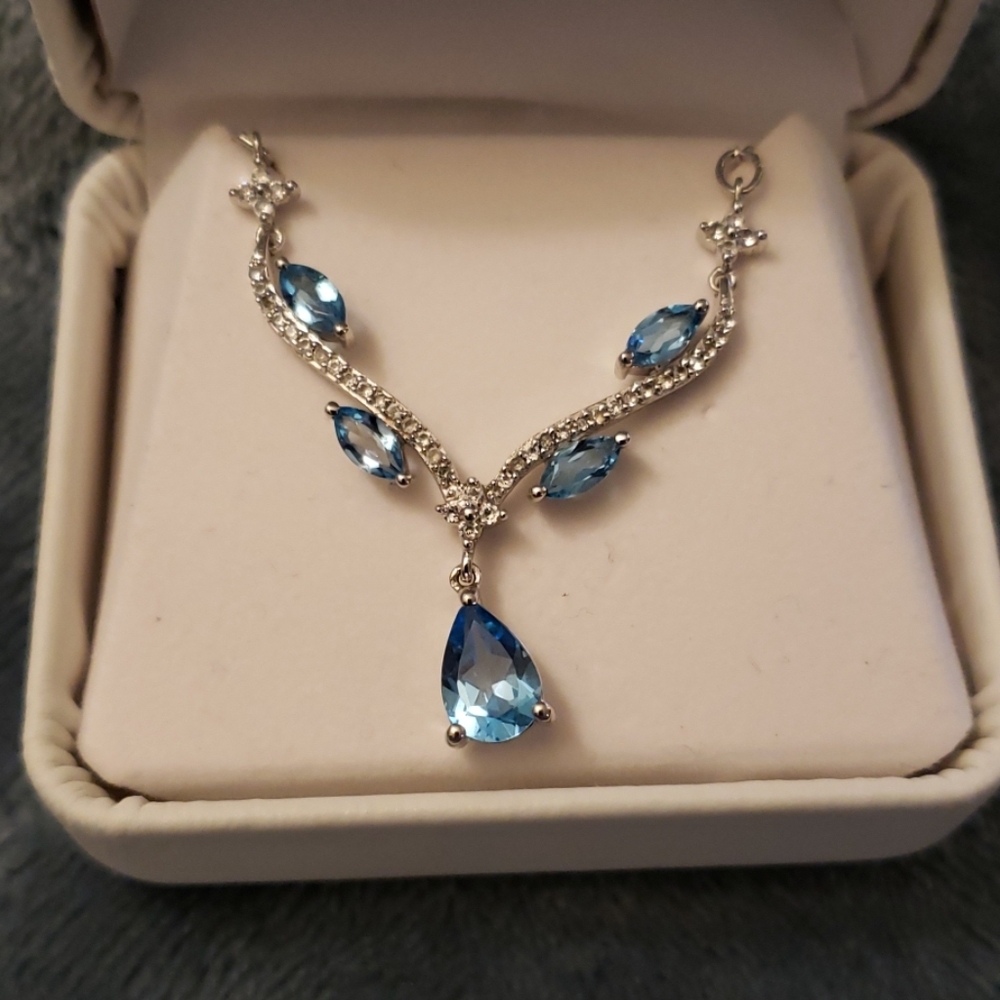 Blue Topaz & sterling silver necklace